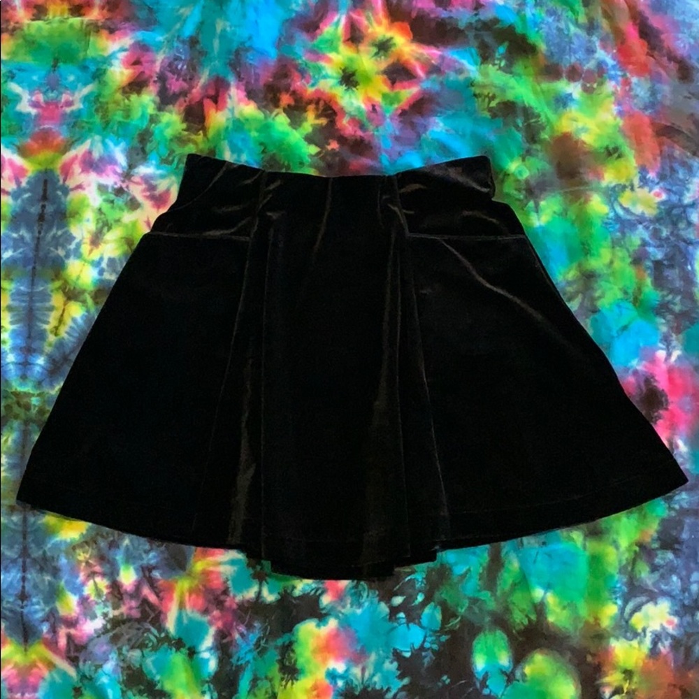 Black vintage velvet skirt